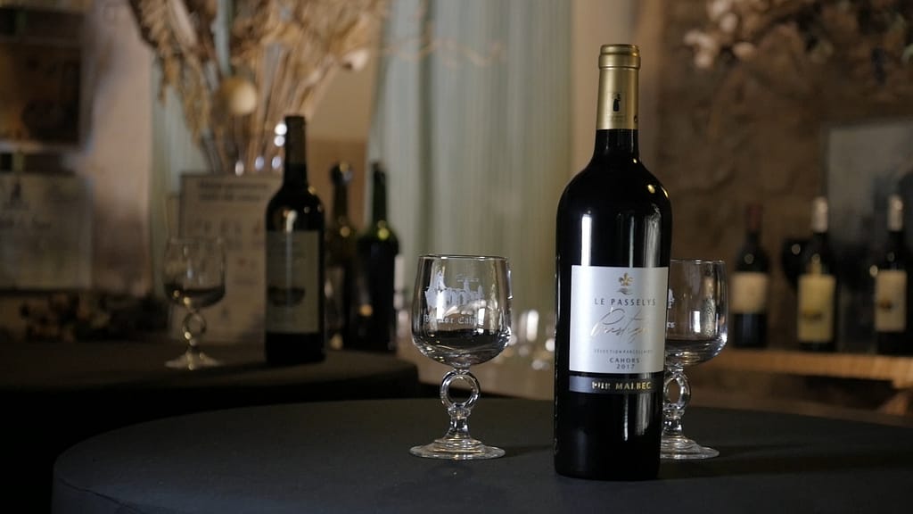 DERUSH Cave Degustation Boitier.00 03 41 04.Still007